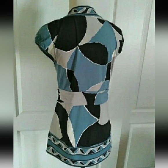 BCBGMAXAZRIA PEASANT BLOUSE EMPIRE WAIST CAP SLEEVE MEDIUM WOMENS MEDIUM - Picture 2 of 3